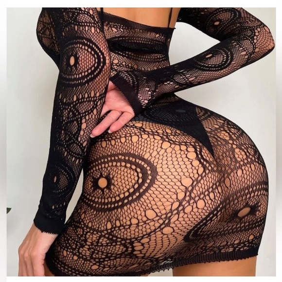 Off the shoulder sheer cover up dress - Picture 2 of 4